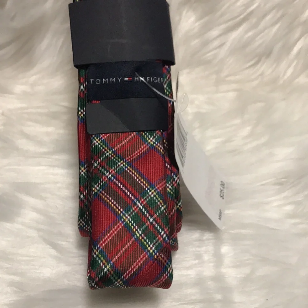 TOMMY HILFIGER Designer Boys Multicolor Plaid Tie NWT Holiday